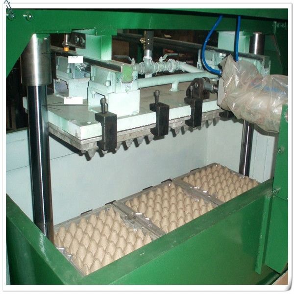 Máy nạp trứng giấy bền Máy đúc bột được điều khiển bởi máy tính với hiệu quả cao