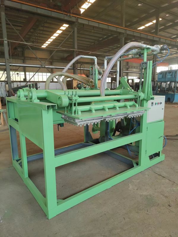 Dây chuyền sản xuất khay trứng giấy thải / Máy ép bột giấy Dây chuyền sản xuất khay trứng màu tùy chỉnh