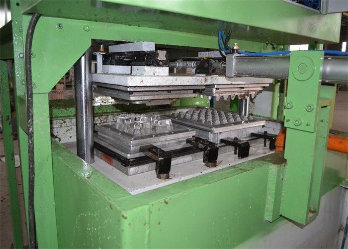 Máy đúc bột giấy rác 700pcs/h cho bao bì sản phẩm công nghiệp