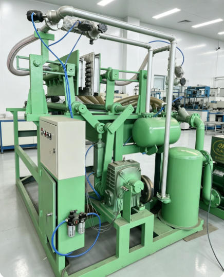 Công suất nhỏ 700-1000 chiếc mỗi giờ Máy khay trứng để làm khay đựng trứng Hộp đựng trứng Giày dép Khay đựng mẫu giáo và các khay khác