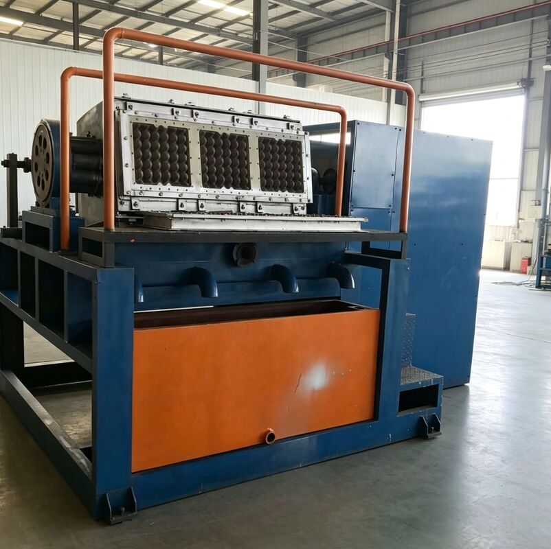 Máy chế tạo khay trứng giấy xoay 3 x 4 dây chuyền sản xuất khuôn nhỏ gọn và dễ vận hành sản xuất 2000 khay trứng mỗi giờ