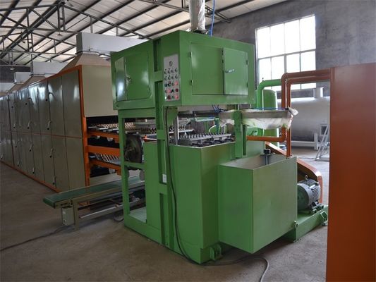 Máy bán lại giấy thải sử dụng máy đựng trứng giấy / dây chuyền sản xuất đĩa trứng giấy bột tự động