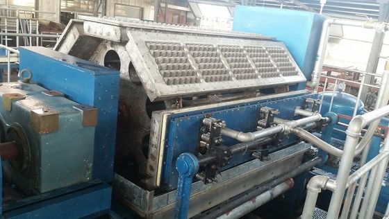 Máy đúc bột giấy với van Đức